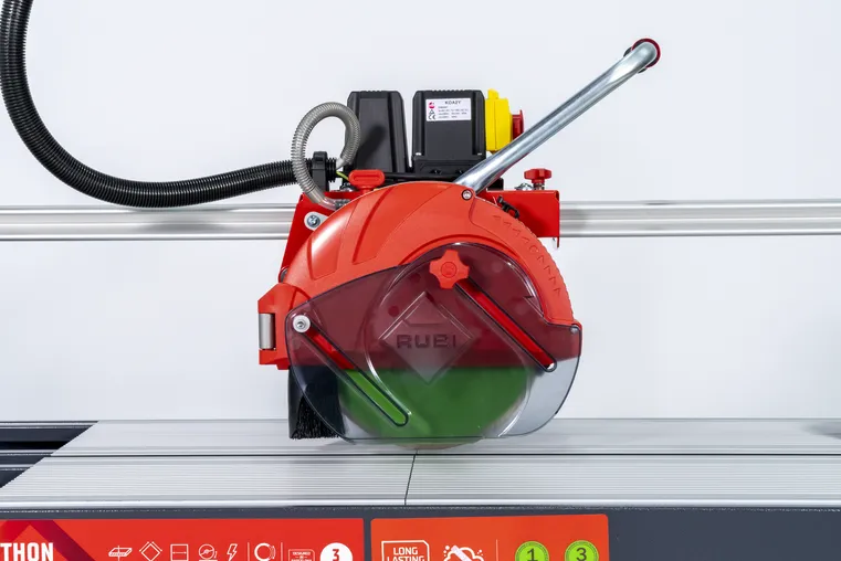 Equipamento Profissional RUBI Dc-250 Python 1200 230V 50HZ Cpa 250 Spr 230v-50hz. 2790 121cm