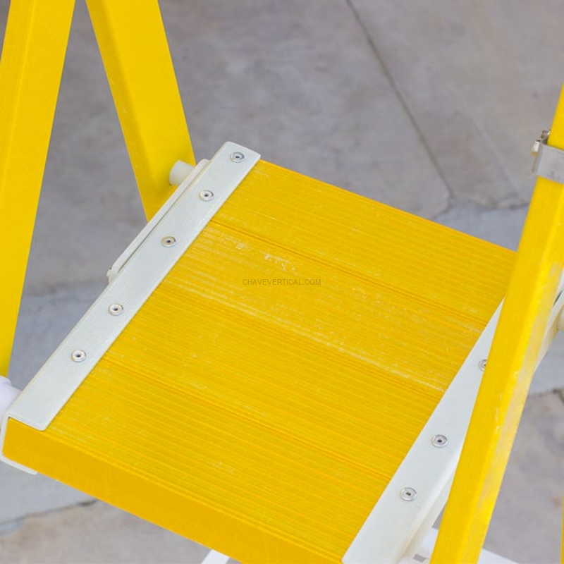 Escada de Fibra de Vidro Volta Pro Tesoura PERSUM 7+1 Degraus